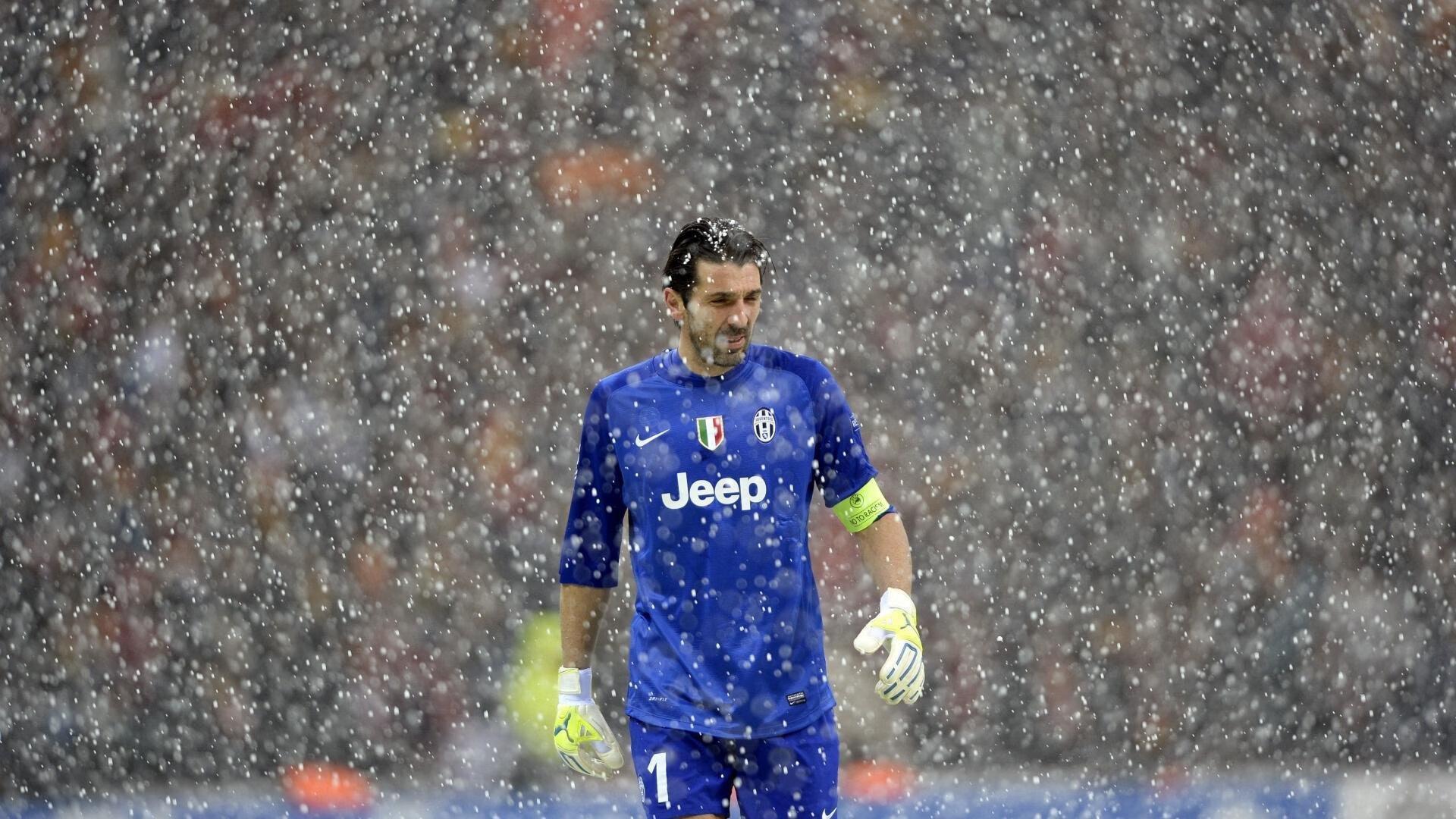 东契奇独木难支！连续四场30+三双创纪录，独行侠1胜3负陷泥潭