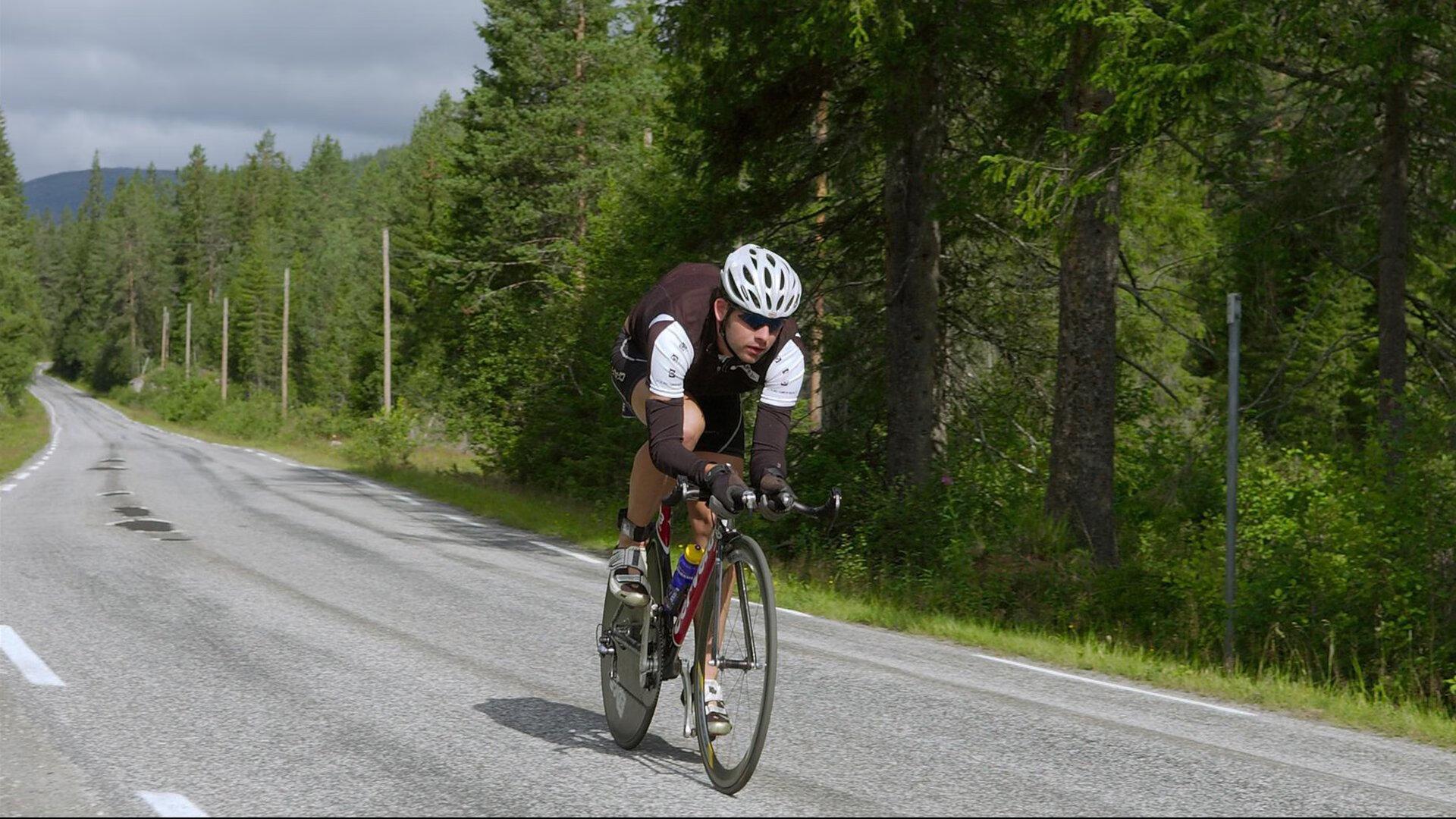 青春风暴席卷赛场！逆联赛南大区决赛上演巅峰对决，视觉盛宴定格热血瞬间