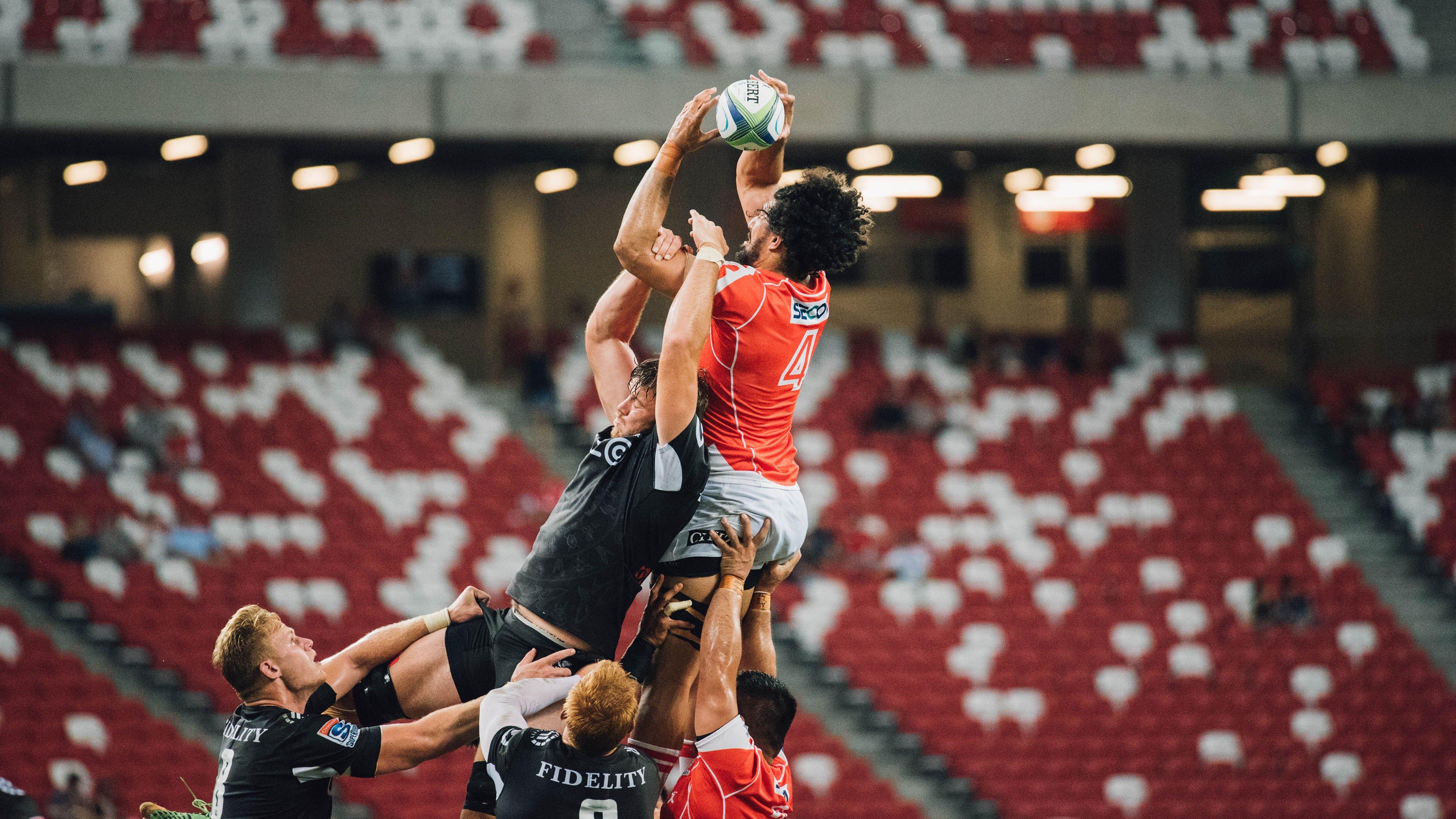 格拉斯纳，提前宣布离队是出于对水晶宫的尊重，否则本可沉默至合约期满